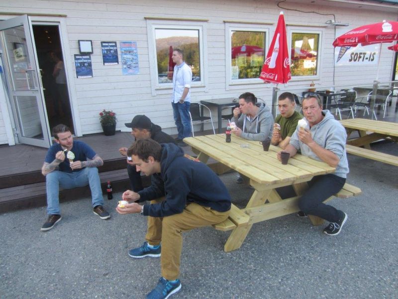 IMG2080.jpg